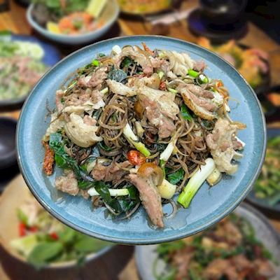 Dê xào hoa chuối